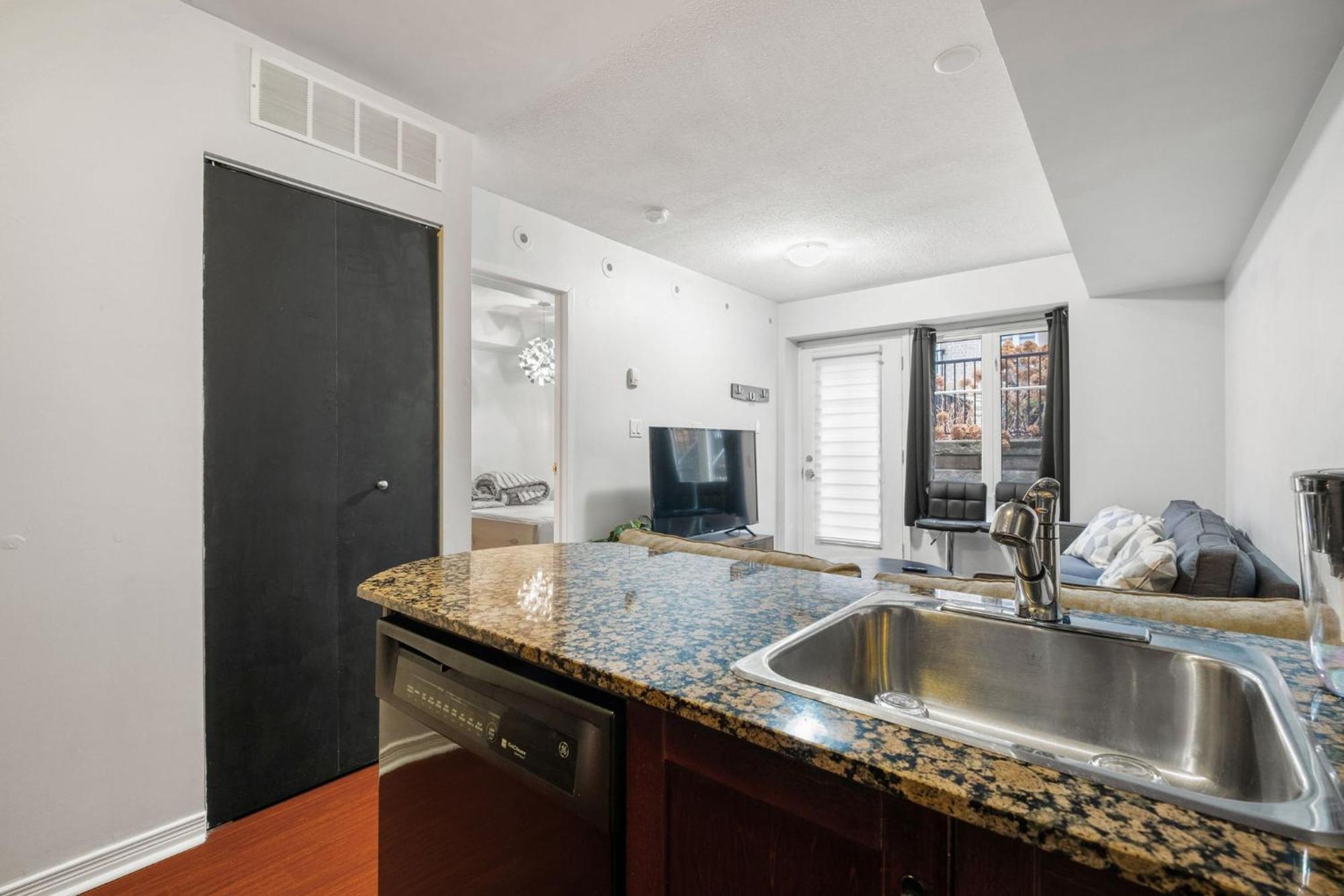 تورونتو Liberty Village Townhouse المظهر الخارجي الصورة