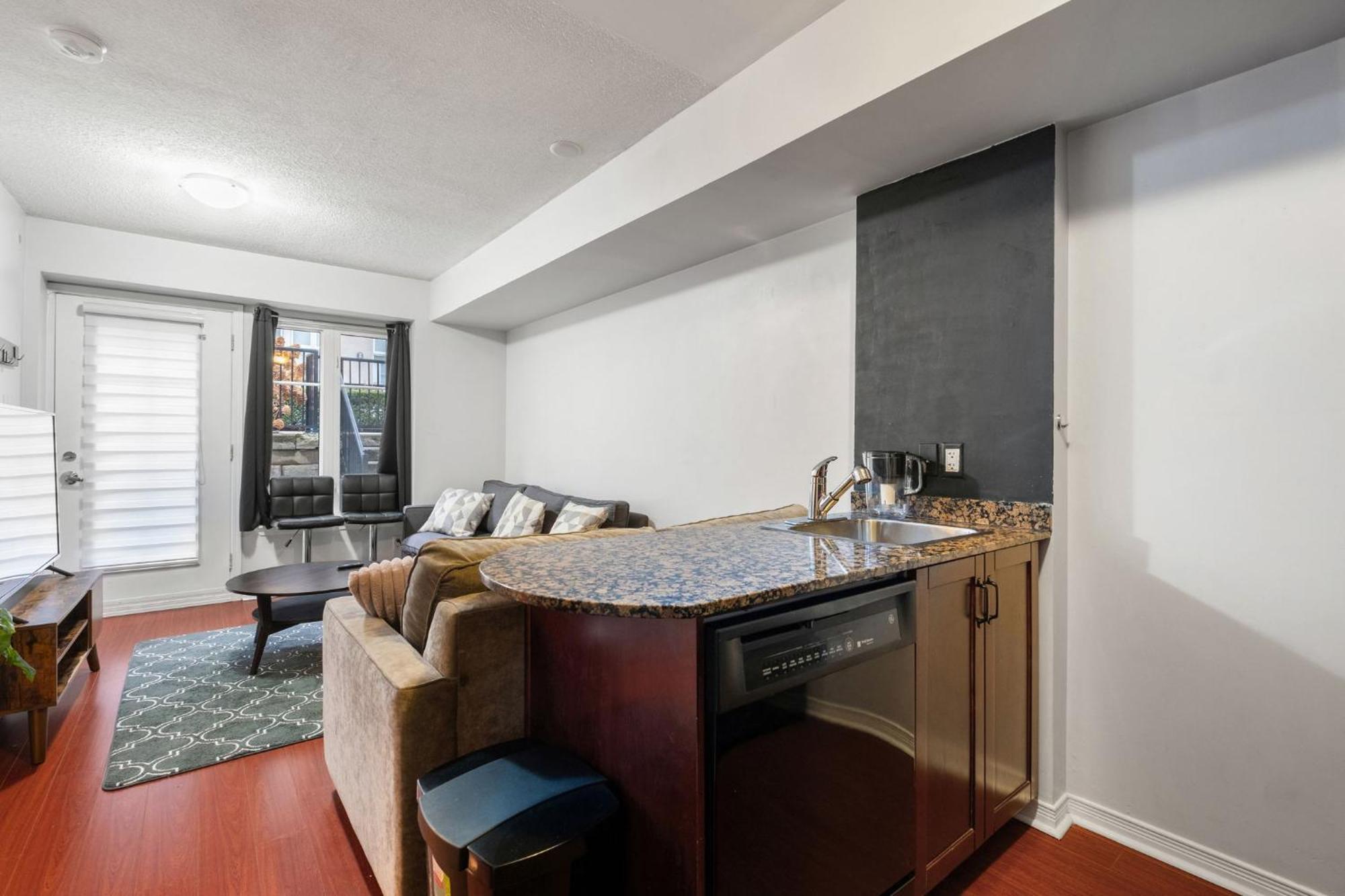 تورونتو Liberty Village Townhouse المظهر الخارجي الصورة
