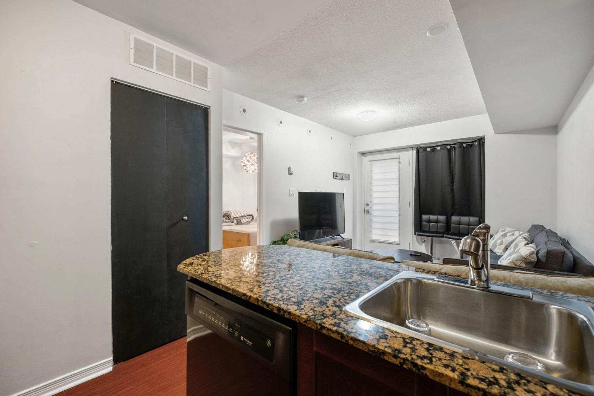 تورونتو Liberty Village Townhouse المظهر الخارجي الصورة