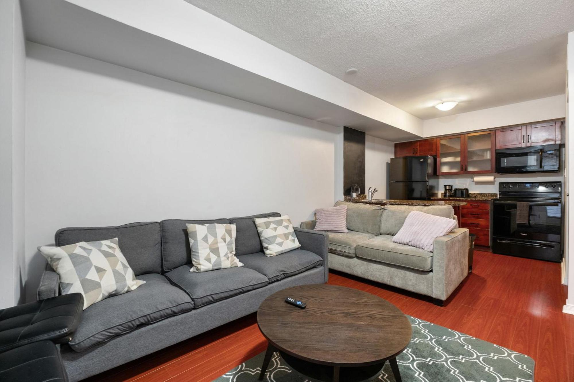 تورونتو Liberty Village Townhouse المظهر الخارجي الصورة
